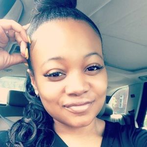 Meet your Posher, Jalisa